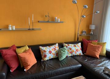 Zierkissen fr Couchgarnitur in der Farbe Uni-Living Orange , Red und Mixed Flowers