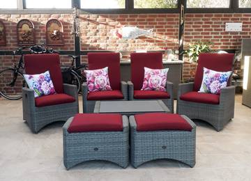 Hochlehner und Sitzkissen nach Maß für Gartengarnitur in der Farbe Sunbrella Burgundy
